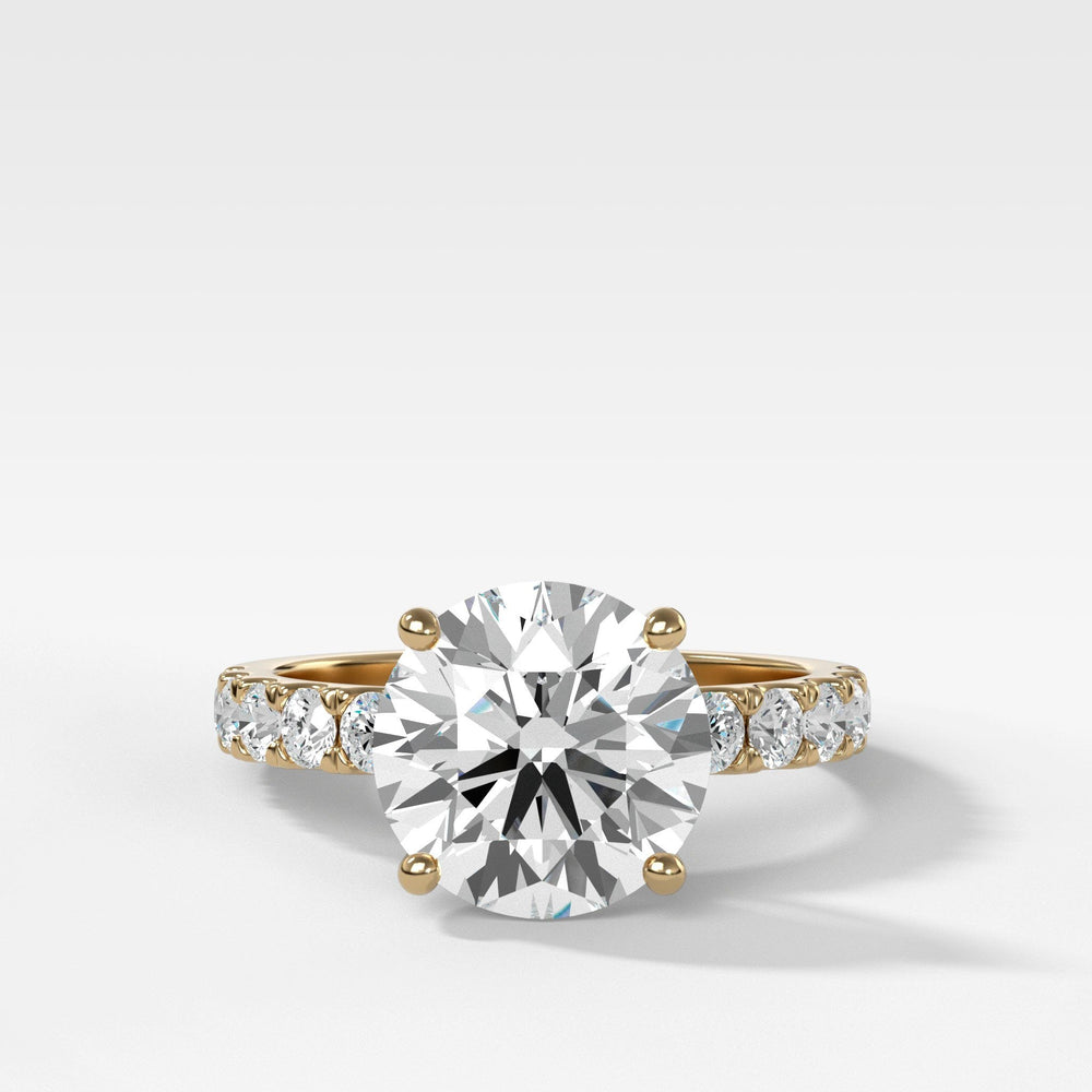 Zenith Engagement Ring With Round Cut Diamond